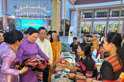 Khai mạc Ngày hội 'Phụ nữ Đà Nẵng - tôn vinh sản phẩm địa phương'