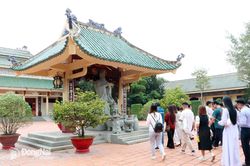 Phát huy các giá trị văn hóa, lịch sử gắn với du lịch