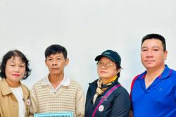 Gia Lai: Trao tiền hỗ trợ bệnh nhân nghèo, khó khăn