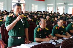 Đảng ủy, Bộ Tư lệnh Quân đoàn 34 đối thoại dân chủ với cán bộ, chiến sĩ