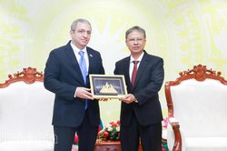Phó Chủ tịch UBND tỉnh Trần Hòa Nam tiếp xã giao Đại sứ Cộng hòa Azerbaijan tại Việt Nam