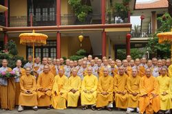 Đà Nẵng: Ban Thường trực Ban Trị sự thành phố thăm các trường hạ nhân mùa An cư kiết hạ Phật lịch 2570