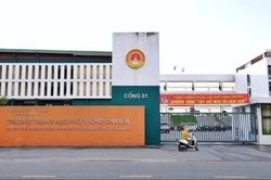 Vụ điểm thi cao bất thường ở Tuyên Quang: Nữ giáo viên môn Ngữ văn ra đầu thú