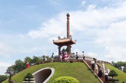 Th&agrave;nh cổ Quảng Trị trong h&agrave;nh tr&igrave;nh tri &acirc;n th&aacute;ng Bảy