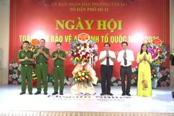 Ngày hội toàn dân bảo vệ an ninh Tổ quốc ở Tây Hồ