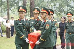 Lễ truy điệu, an táng hài cốt liệt sĩ Mã Văn Gì tại Nghĩa trang Liệt sĩ Quảng Uyên