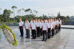 Kiểm toán nhà nước khu vực IX tri ân các Anh hùng liệt sỹ, người có công với cách mạng