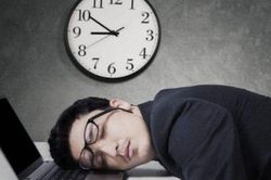 5 thói quen nhiều người làm mỗi ngày nhưng âm thầm rút ngắn tuổi thọ
