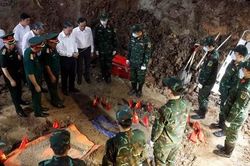 Tổng Bí thư, Chủ tịch nước Tô Lâm phát biểu tại buổi thăm, động viên lực lượng làm nhiệm vụ tại công viên Lê Thị Riêng