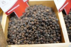 Gi&aacute; ti&ecirc;u h&ocirc;m nay 17/7: Đồng loạt tăng, cao nhất 141.500 đồng/kg