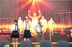 Tăng cường quản lý hoạt động biểu diễn nghệ thuật trong trường học