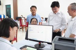 Hà Nội điều chỉnh mức chi y tế - dân số, bỏ nội dung liên quan đến 'kế hoạch hóa gia đình'