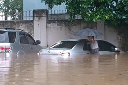 Miền Bắc bước vào cao điểm đợt mưa dông mạnh