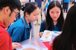 Bộ GD&ĐT yêu cầu các trường khẩn trương chấn chỉnh công tác tuyển sinh