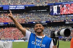Travel blogger Brasil Nguyễn kể chuyện tác nghiệp ở World Cup 2026