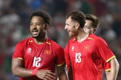 HLV Kim Sang-sik: 'ĐT Việt Nam sẽ còn tốt hơn tại AFF Cup 2026'