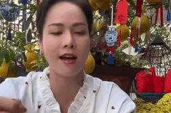 'Laura cà phê của Nhật Kim Anh' là gì mà phủ sóng mạng xã hội?