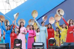 Festival Biển Khánh Hòa 2026: Hơn 2.000 phụ nữ diễu hành tại Lễ hội 'Áo dài sắc màu của biển'