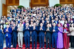 Hoàn thiện nền tảng, cải cách thực chất, kiến tạo phát triển mạnh mẽ hơn nữa