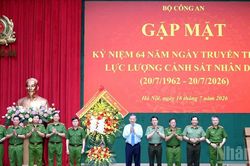 Phát huy vai trò lực lượng nòng cốt trong xây dựng xã hội kỷ cương, an toàn