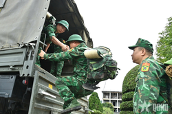 Bộ đội Biên phòng tỉnh Lai Châu điều động lực lượng hỗ trợ nhân dân vùng lũ