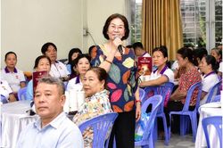 Mở rộng k&ecirc;nh đối thoại với người d&acirc;n, doanh nghiệp