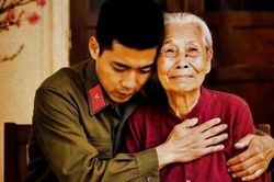 Đến với bài thơ hay: Về đi anh