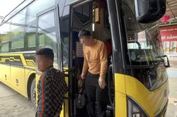 Xe khách giường nằm sắp tới phải có hệ thống giảm nguy cơ lật xe, mất lái?