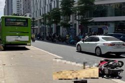 Người phụ nữ đi xe máy tử vong sau va chạm với xe buýt BRT