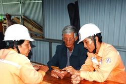 Điện về thắp lên khát vọng nơi biên viễn: Bài 4: Điện 'nâng bước' chuyển đổi số