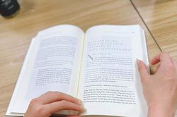 Nhớ chuyến xe lên Hà Nội mùa thi và hộp xôi mẹ chuẩn bị từ mờ sáng 20 năm trước