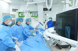 'Hồi sinh' trái tim cho cháu bé 7 tuổi nhờ kỹ thuật tim mạch chuyên sâu