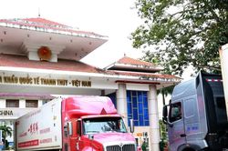 Kinh tế cửa khẩu tiếp sức cho tăng trưởng Tuy&ecirc;n Quang