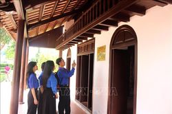 Xây dựng những lớp học lịch sử không gian mở