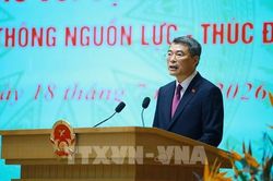 Thủ tướng chủ trì Hội nghị Thường trực Chính phủ với cộng đồng doanh nghiệp