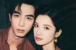Tống Uy Long và Trương Tịnh Nghi gây sốt với loạt ảnh cực tình tứ