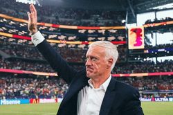 Didier Deschamps chia tay tuyển Pháp: Khép lại kỷ nguyên vĩ đại
