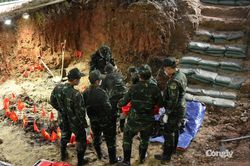 Phát hiện thêm 4 bộ hài cốt, kèm di vật tại Công viên Lê Thị Riêng