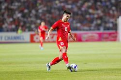 Đội tuyển Việt Nam 4-0 Myanmar: Thời của 'máy tạt bóng' Trương Tiến Anh