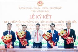 Đo&agrave;n Đại biểu Quốc hội, HĐND, UBND, Ủy ban MTTQ Việt Nam tỉnh Kh&aacute;nh H&ograve;a k&yacute; kết quy chế phối hợp c&ocirc;ng t&aacute;c