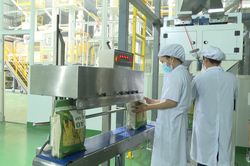 Khuyến kh&iacute;ch x&acirc;y dựng c&aacute;c m&ocirc; h&igrave;nh li&ecirc;n kết giữa doanh nghiệp v&agrave; n&ocirc;ng d&acirc;n