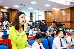 Chất vấn và trả lời chất vấn tại Kỳ họp thứ 4, HĐND tỉnh Thanh Hóa Khóa XIX: Gỡ điểm nghẽn: 'trường thiếu phòng, lớp thiếu thầy' của ngành giáo dục