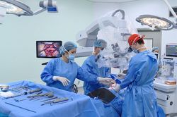 Bệnh viện Việt Đức cơ sở Ninh Bình đón hơn 2.000 bệnh nhân