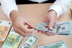 Tỷ giá ngoại tệ ngày 18/7: USD, AUD, SGD và nhiều ngoại tệ đồng loạt điều chỉnh