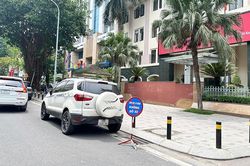 Xóa nạn đặt biển 'giữ chỗ' nơi công cộng