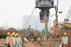 Khơi thông nguồn lực, tạo đà tăng trưởng mới cho Thủ đô