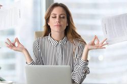 Một suy nghĩ tiêu cực có thể hủy cả ngày của bạn: Đây là cách để lấy lại quyền kiểm soát