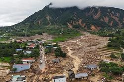 Mưa lớn chưa dứt ở khu vực miền núi phía Bắc, đồng bằng mưa rải rác