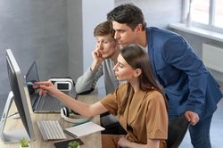 Ảo giác về sự bận rộn: Nghịch lý của hiệu suất trong kỷ nguyên số