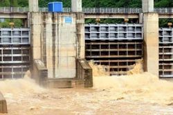 Nghệ An: Lên phương án gia cố, sửa chữa bờ kè hạ lưu Thủy điện Bản Ang